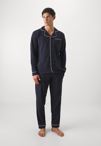 Pier One SET - Yöasusetti - dark blue