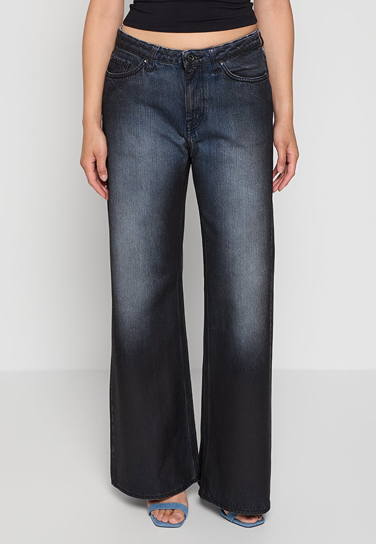 Tiger Of Sweden Relaxed fit jeans bruin Tiger Of Sweden Relaxed fit jeans bruin