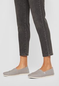 TOMS - ALPARGATA - Mokasīni - grey Miniatūras attēls 1