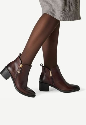 Marco Tozzi, STIEFELETTE - Boots à talons - bordeaux