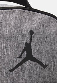 Jordan JAN AIR MINI BACKPACK UNISEX - Mochila - grey