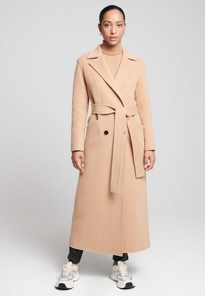 PACCIA - Mantel - light camel
