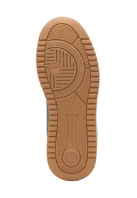 Schuhsohle aus Gummi mit einem Fischgrätmuster und runden Akzenten. Tan-Farbe mit Branding in erhabenen Buchstaben.