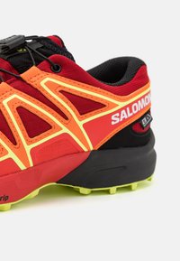 Salomon SPEEDCROSS WATERPROOF UNISEX - Scarpa da hiking - red dahlia/red orange/sharp green