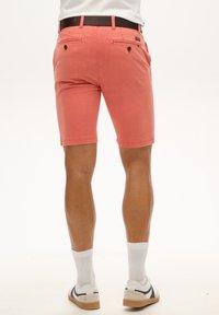 Superdry & Co OFFICER - Shorts - washed coral