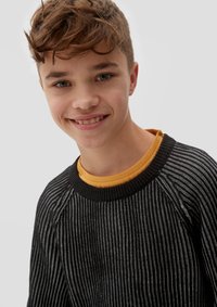 s.Oliver IN TWO TONE OPTIK - Strickpullover - schwarz