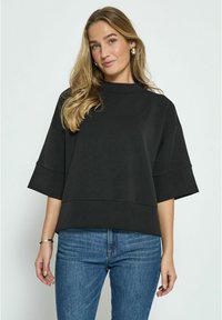 DICETTE HALF SLEEVE - Lihtne T-särk - black