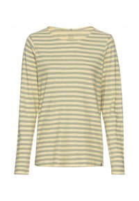 Langsleeve gestreepte t-shirt, met lichtgele en groene horizontale strepen, een brede ronde halslijn, en zachte stof met een iets relaxte pasvorm.