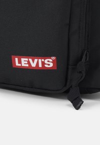 Levi's® CAMPUS BACKPACK BABY TAB LOGO UNISEX - Mochila - regular black