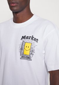 Market HOMEGOODS UNISEX - T-shirt estampada - white