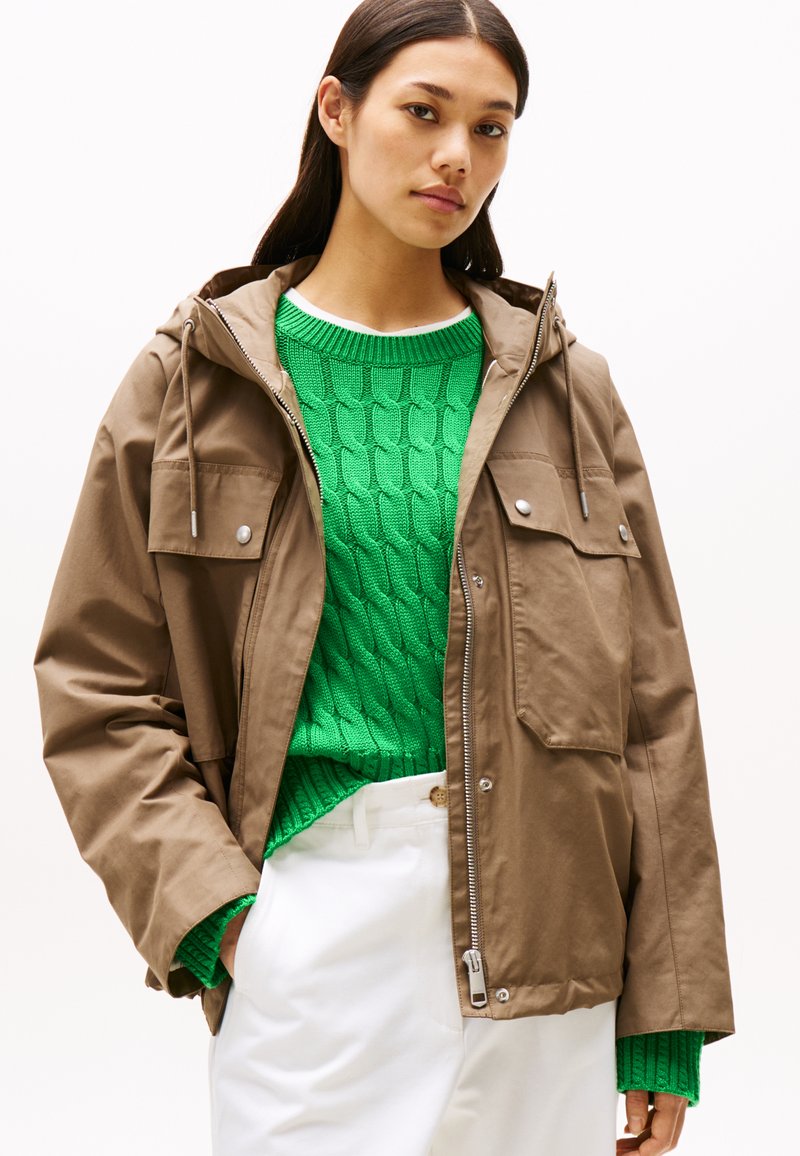 Tommy Hilfiger SHORT - Light jacket - tundra brown
