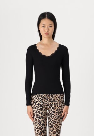 VMMILY V NECK - Långärmad tröja - black