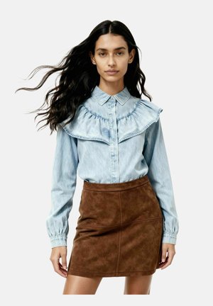 PCBIRKE RÜSCHEN - Blus - light blue denim
