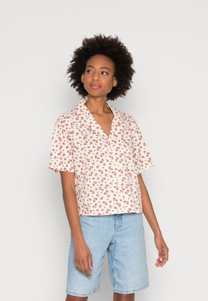 JDYULRIKA - Blouse - cloud dancer