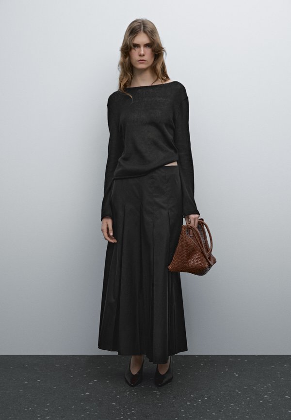 MIDI - A-line skirt4