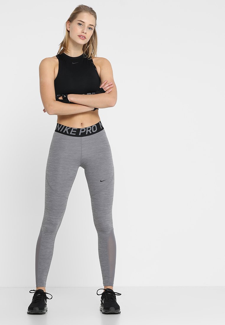 nike performance grise