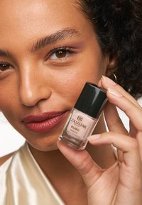 Immagine in miniatura 4