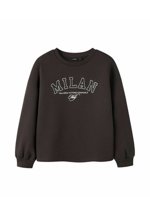 Hanorac negru cu inscripția „MILAN Galleria Vittorio Emanuele Italia” imprimată alb pe față, având mâneci lungi și manșete refiletate.