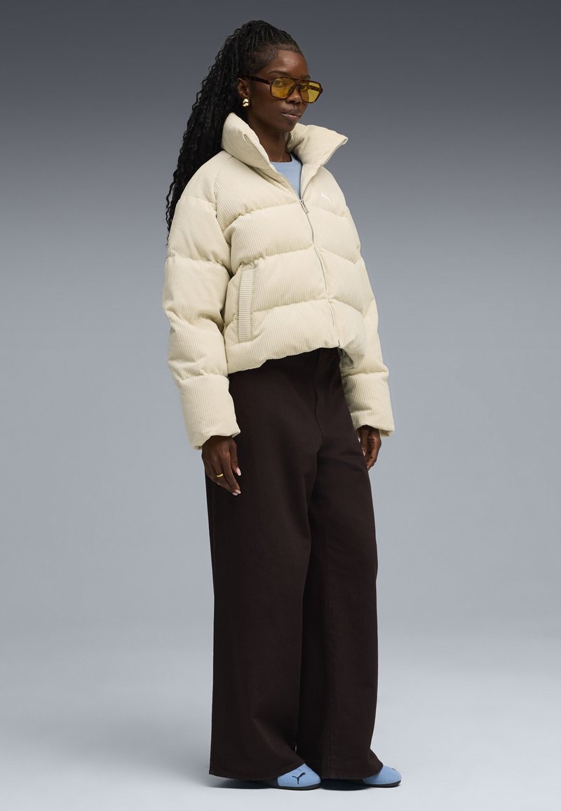 Puma WARDROBE ESSENTIALS - Zimní bunda - alpine snow