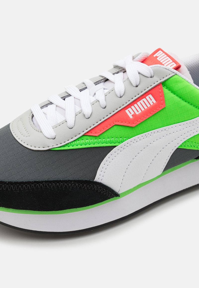 Puma Future Rider Play On Unisex Trainers Dark Shadow Black Multi Coloured Zalando Co Uk