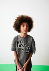 Next RELAXED FIT SHORT SLEEVE GRAPHIC STANDARD - T-Shirt print - grey