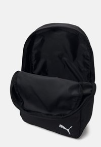 Thumbnail Image 3