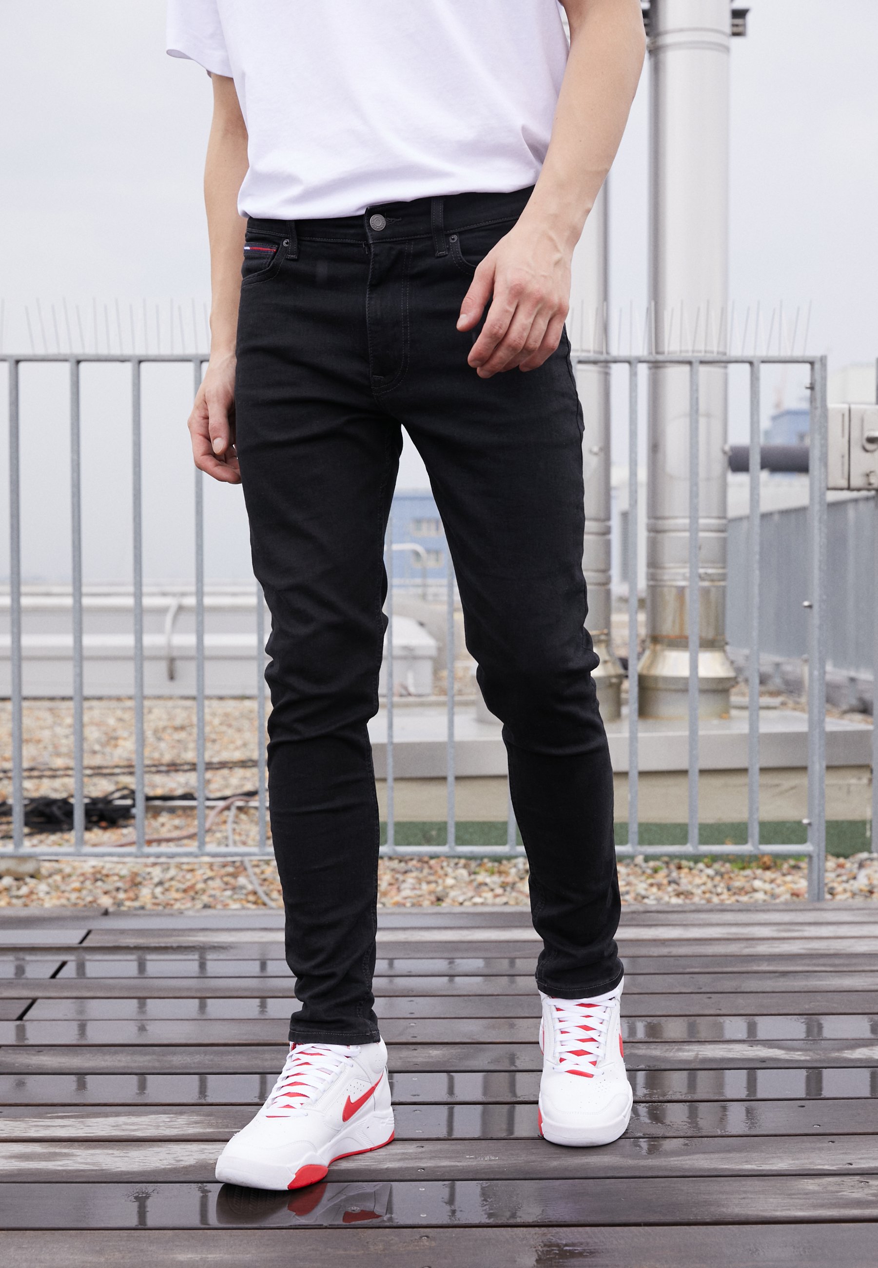 tommy jeans simon skinny fit