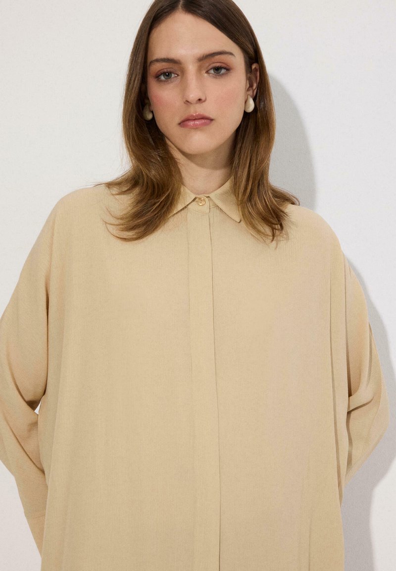 Touch Priv JAPANESE SLEEVE SHRT DRESS - Day dress - beige/stone - Zalando.ie Touch Priv JAPANESE SLEEVE SHRT DRESS - Day dress - beige/stone - Zalando.ie