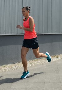 ASICS GEL-CUMULUS 26 - Scarpe da corsa su strada - rich teal/pale mint