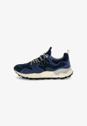 Flower Mountain, SNEAKERS UOMO FLOWER MOUNTAIN YAMANO 3 - 2017816 70 2C98 BLU-BLUETTE - Sneakers basse - blu