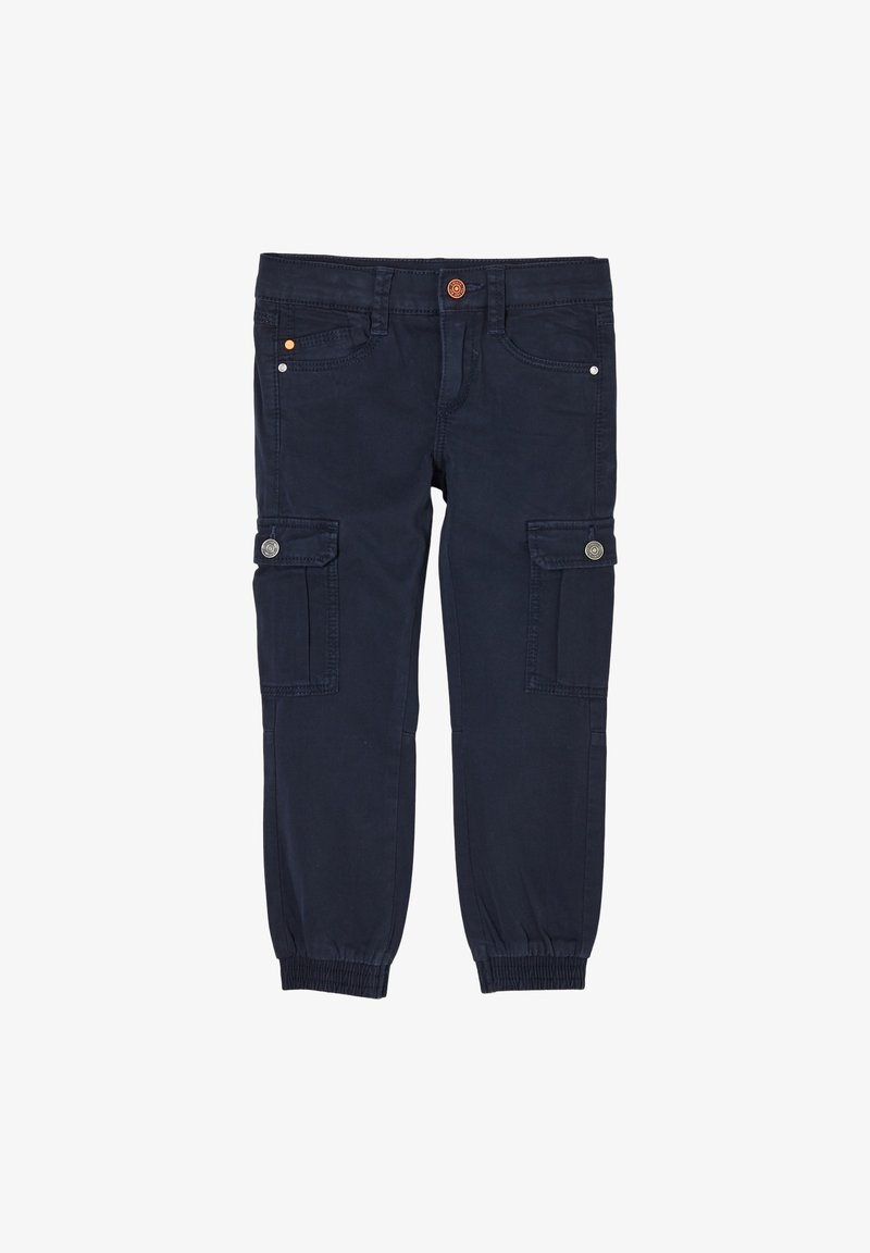 Pantaloni cargo blu navy con polsini elasticizzati, tasche anteriori e laterali, chiusura con bottoni e passanti per cintura.