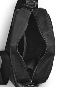 Elodie Diaper Nursing CROSSBODY - Borsa fasciatoio - black