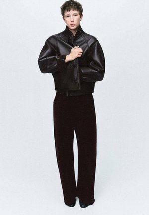 Chaqueta de cuero sintético - black