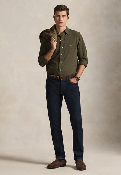 Polo Ralph Lauren FEATHERWEIGHT SHIRT - Overhemd - olive heather