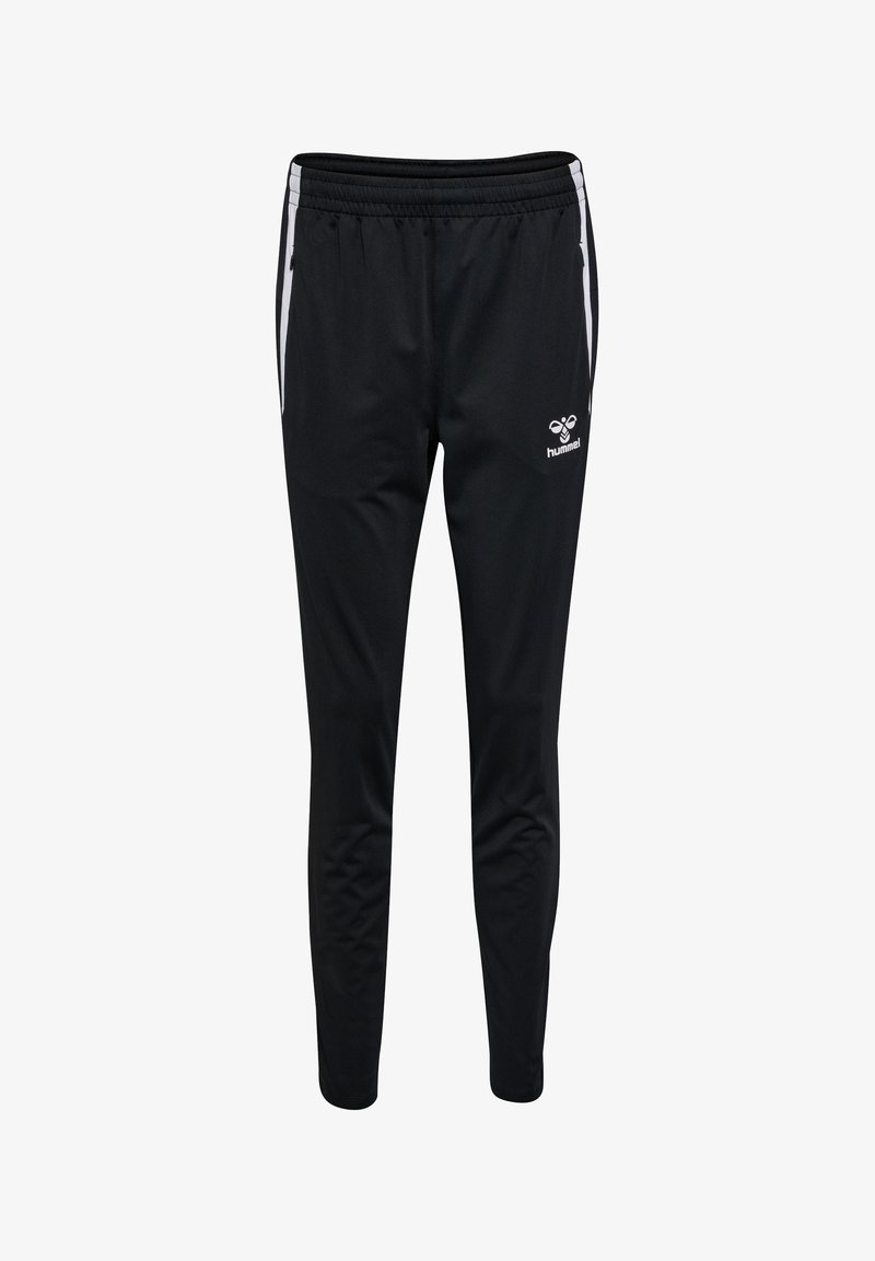 Zwarte sportieve broek van gladde stof, met een taps toelopend ontwerp, elastische tailleband en witte zijstrepen met een logo aan de voorkant.