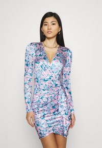 Guess - CHARMIAN DRESS - Trikoomekko - charcoal blue Pienoiskuva 1