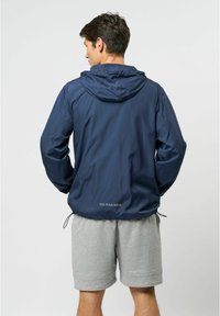 Thumbnail Image 3