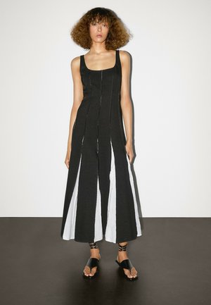 FLOWING  BLEND - Robe de jour - black