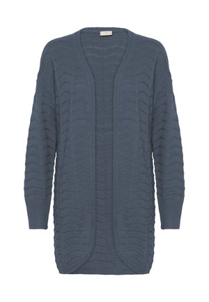 Cardigan en tricot bleu à ouverture frontale, avec des manches longues et un motif chevron texturé sur fond blanc.