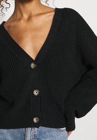Monki Chaqueta de punto - black