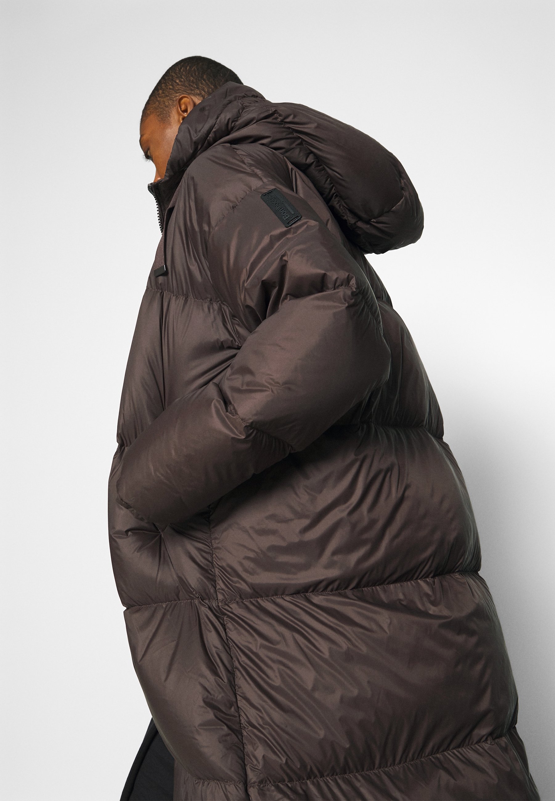 Bomboogie Untuvatakki brown Zalando.fi Culture AISHA LONG Untuvatakki black Zalando.fi