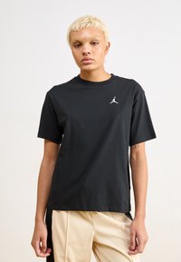 Jordan - ESSEN TEE CORE - Basic T-shirt - black/white Thumbnail Image 1