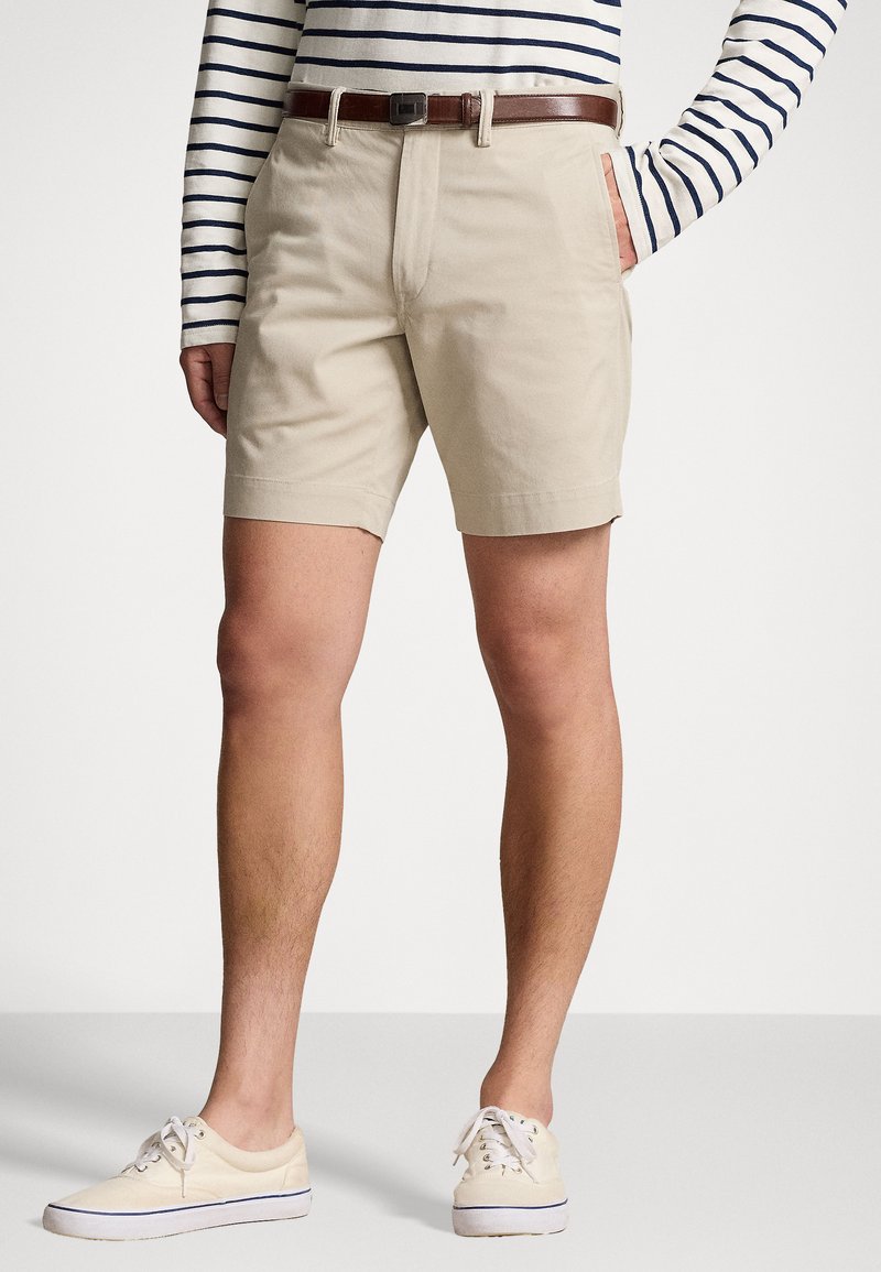 Polo Ralph Lauren 8-INCH STRETCH STRAIGHT FIT CHINO SHORT - Calções - classic stone