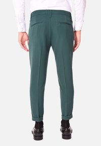 Ciabalù CAPRI - Chino - verde