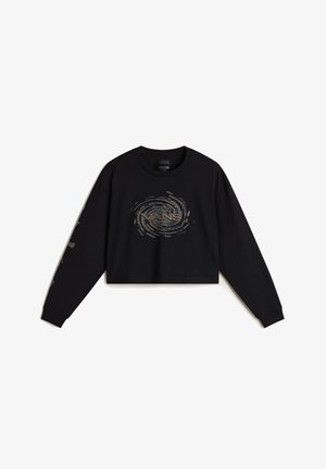 Sort cropped sweatshirt lavet af bomuld, med et virvlende grafisk design i metalisk guld i centrum og tekst på ærmerne.