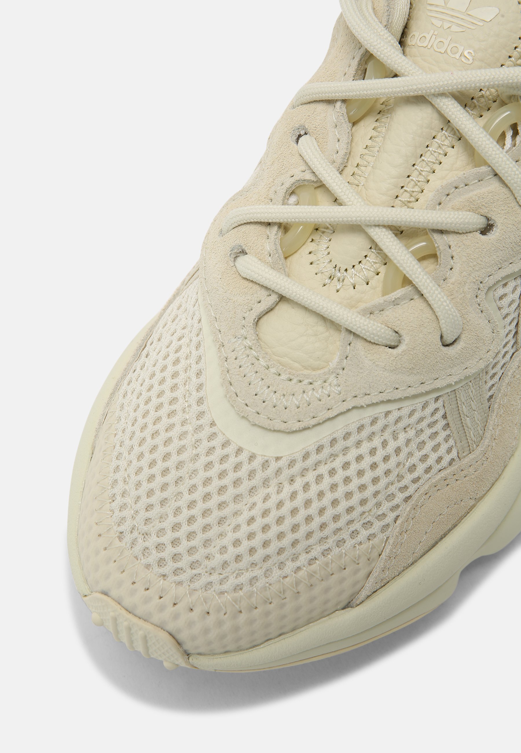 adidas Originals OZWEEGO J UNISEX - Baskets basses - sand/white/écru -  ZALANDO.FR