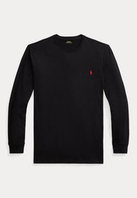 Musta pitkähihainen pyöreäkauluksinen paita, jossa vasemmassa rinnassa pieni punainen kirjailtu Polo Ralph Laurenin logo.