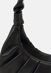 Vero Moda VMBELLO SHOULDER BAG - Ručna torba - black
