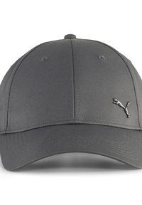 Grå baseballcap lavet af tekstureret stof, med seks ventilationshuller og et lille sort logo på forsiden. Bøjet skygge.