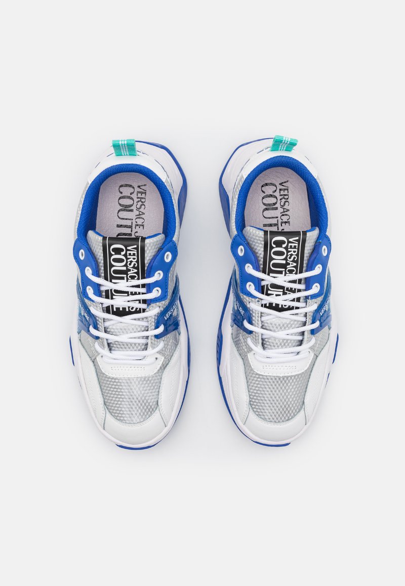 Herren Sneaker low | Versace Jeans Couture STARGAZE Sneaker low silver/silberfarben - DM87236 Herren Sneaker low | Versace Jeans Couture STARGAZE Sneaker low silver/silberfarben - DM87236
